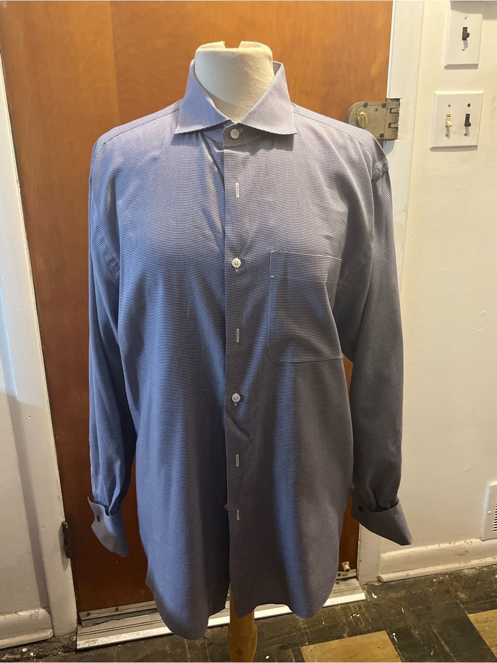 Neiman Marcus Men's Navy Textured Long Sleeve Dress Shirt Size 16 32/33 Slim Fit